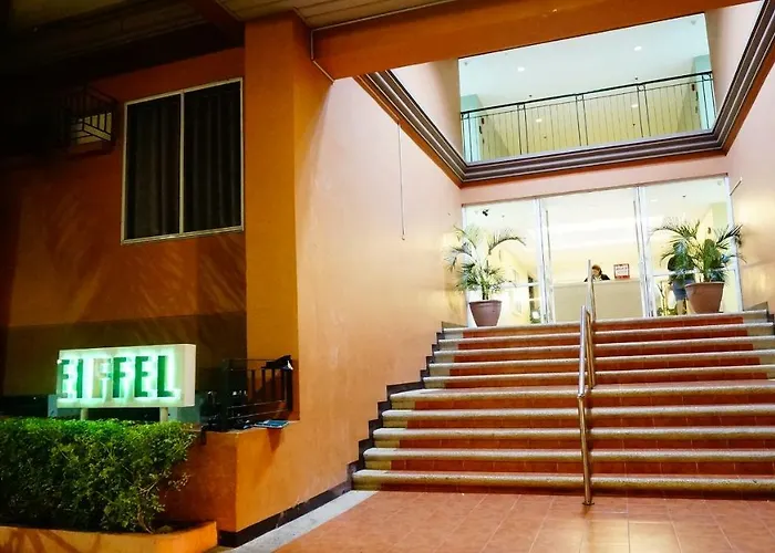 Apartment 1br With Balcony Overlooking Pool Chateau Elysee Near Naia Manila